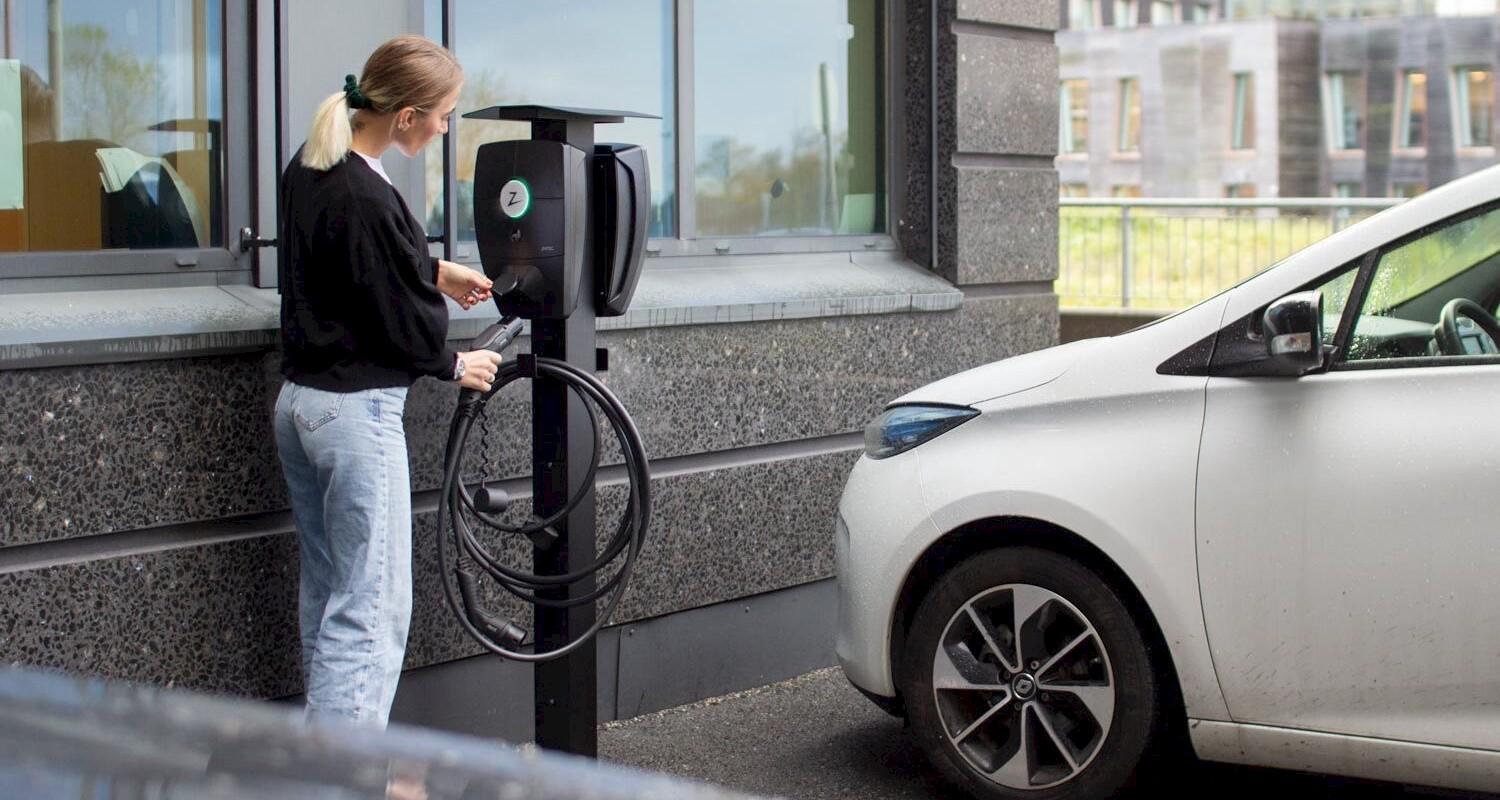 EV infrastructure grant for staff and fleets: what is it and how do I claim it?