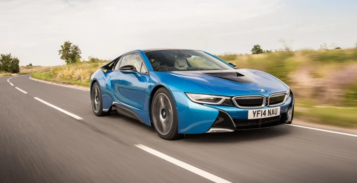 i8 coupe