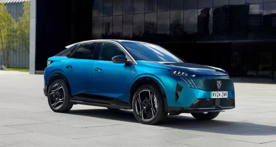 Peugeot e-5008 73kWh Long Range
