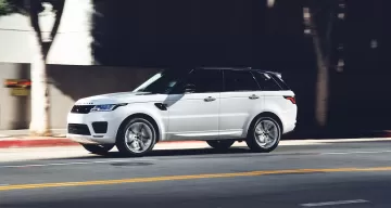 Land Rover Range Rover P400e