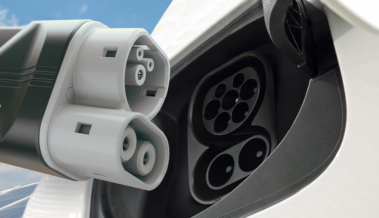 EV Basics - types of EV charging stations and connections