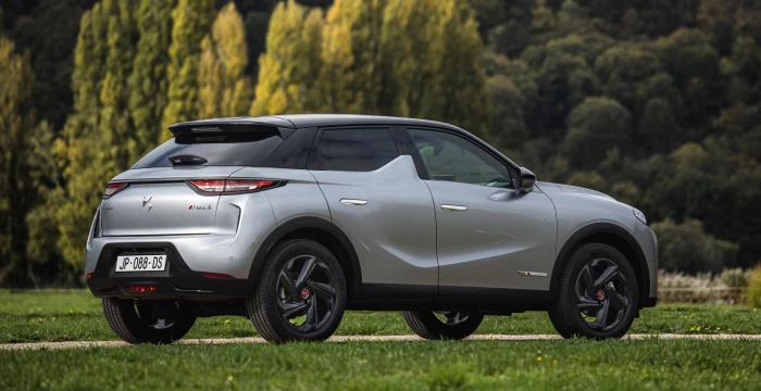 3 Crossback E-Tense