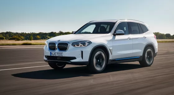 BMW iX3