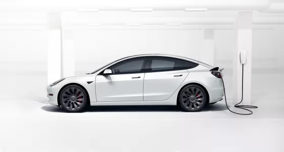 Tesla Model 3 Performance