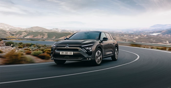 C5 X PHEV