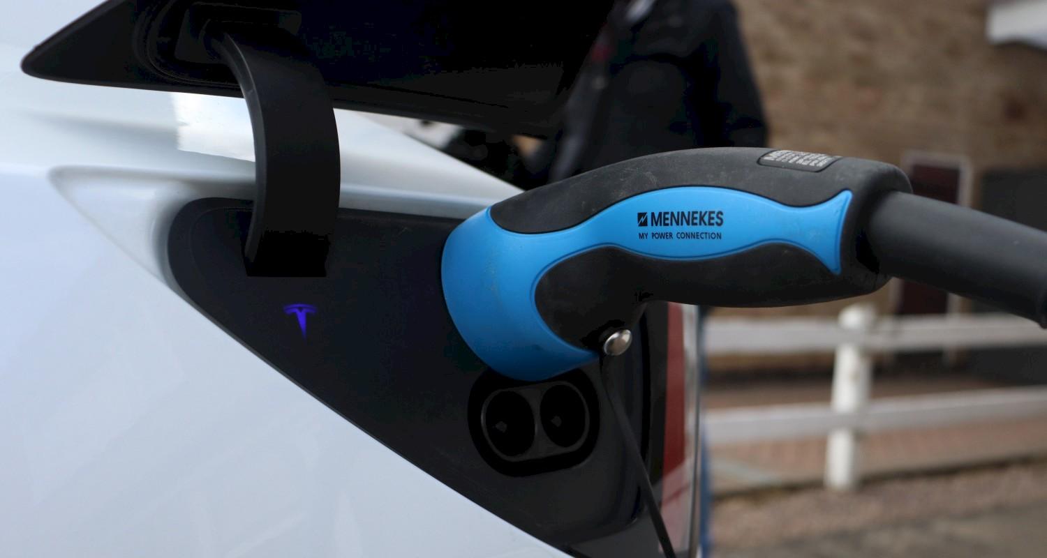 Do EVs come with charging cables?