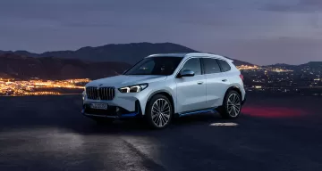 BMW iX1 xDrive30