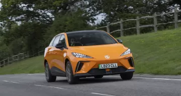MG 4 EV Trophy Extended Range