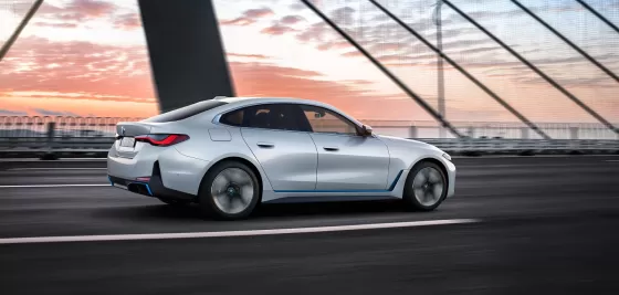 BMW i4 eDrive35
