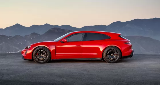 Porsche Taycan Turbo GTS Sport Turismo